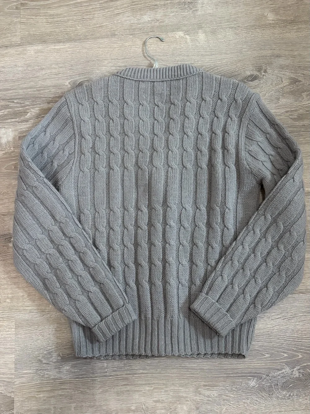 Men's Pendleton Pure Wool Gray Cable Knit V-Neck Cardigan Sweater Medium